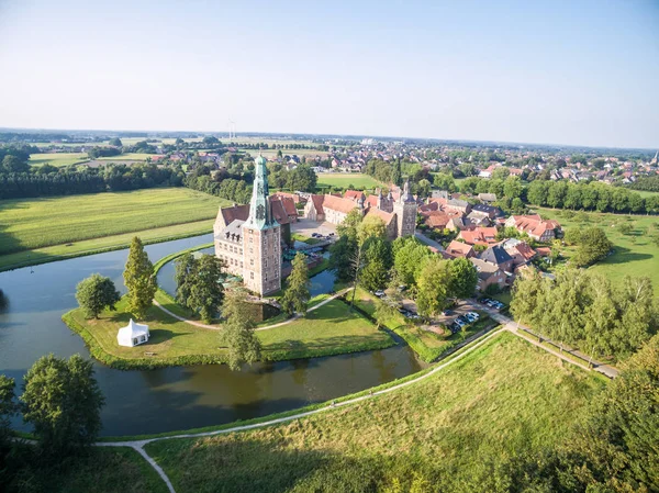 Lo storico Castello Raesfeld in Westfalia, Germania — Foto Stock