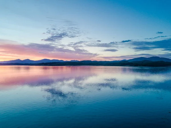 Ar de um pôr-do-sol incrível em Loch Creran, Barcaldine, Argyll — Fotografia de Stock