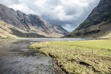 Loch Achtriochtan ve Aonach Eagh Ridge, Glencoe