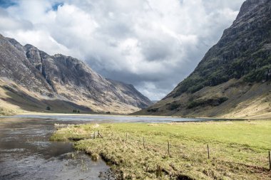 Loch Achtriochtan ve Aonach Eagh Ridge, Glencoe