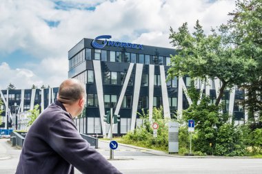 Hamburg, Almanya - 15 Haziran 2017: Nordex Merkez Hamburg şehir bulunur ve güçlü Rüzgar türbinleri Dünya genelinde sunan