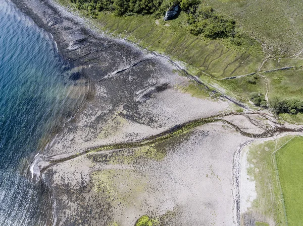 Vista aérea de la bahía llamada Camas nan Geall —  Fotos de Stock