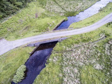 Oban ve Taynuilt arasında köprü Nehri'nde Nell, Argyll havadan görünümü