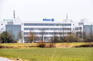 Münih, Almanya - 16 Şubat 2018: Allianz Genel Müdürlük city, Münih, Almanya yer alır