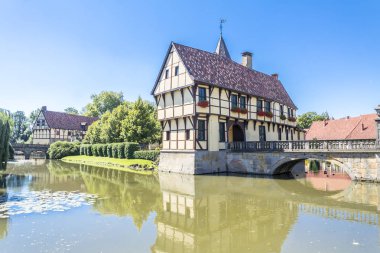 Ortaçağ gatehouse ve köprü Steinfurt kalenin