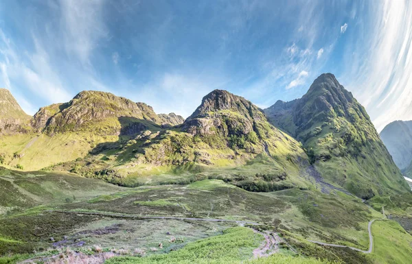 Glencoe inanılmaz manzara onun üç kız kardeşi ile — Stok fotoğraf