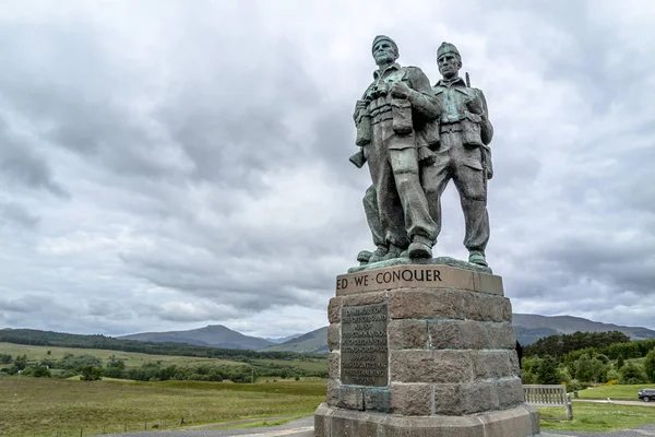 Puente de Spean, Escocia - 31 de mayo de 2017: Un monumento dedicado a los hombres de las Fuerzas de Comando Británicas levantados durante la Segunda Guerra Mundial — Foto de Stock