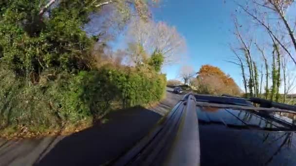 Conducir desde Portnoo hacia Ardara - Condado de DOnegal, Irlanda — Vídeo de stock