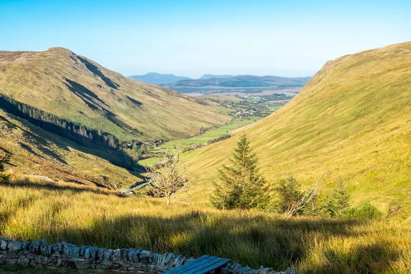 Paso de Glengesh visto desde la zona de picnic - Ardara, Condado de Donegal - Irlanda — Foto de Stock