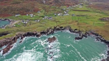 Doagh-Donegal, İrlanda 'dan Rosguil Pensinsula' nın hava manzarası