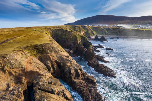 Dramatyczny krajobraz przybrzeżny w Bloody Foreland, Donegal, Irlandia — Zdjęcie stockowe