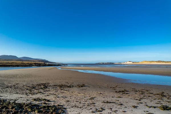Praia de Carn na Reserva Natural de Sheskinmore entre Ardara e Portnoo em Donegal - Irlanda — Fotografia de Stock