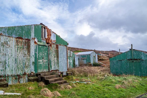 Fort Dunree, Inishowen Yarımadası 'nda terk edilmiş binalar - County Donegal, İrlanda — Stok fotoğraf