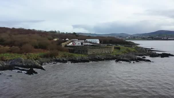 Záchranný člun stanice se nachází severně od města Buncrana v hrabství Donegal - Irská republika