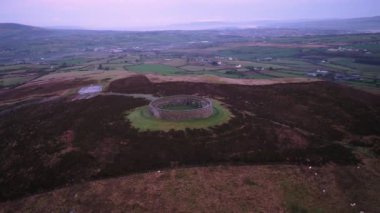 Aileach ring kalesinden Grianan, Donegal - İrlanda