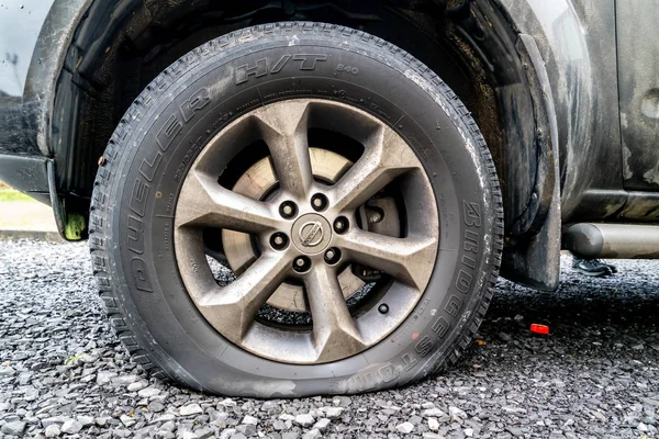 Portnoo, County Donegal - January 24 2020 - Flat tyre due to screw — Stock Photo, Image