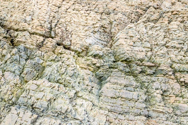 Vrstvy břidlice nalezené ve skalách pláže Maghera v blízkosti Ardara County Donegal v Irsku. — Stock fotografie