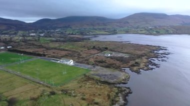 Ardara 'nın Donegal İlçesi' ndeki hava görüntüsü - İrlanda