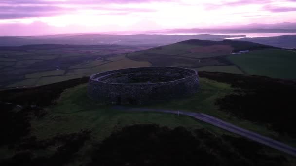 Grianan of Aileach ring fort, Donegal - Irland — Stockvideo