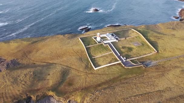 St. Johns Point 'in hava manzarası, County Donegal, İrlanda — Stok video