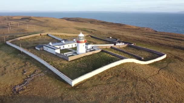 Luftaufnahme des st. johns point, county donegal, irland — Stockvideo