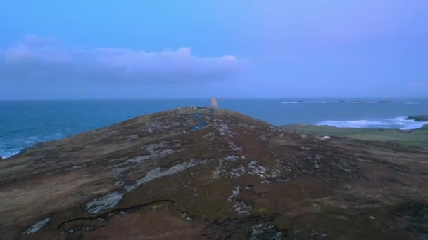 Malin Head is het meest noordelijke punt van Ierland — Stockvideo