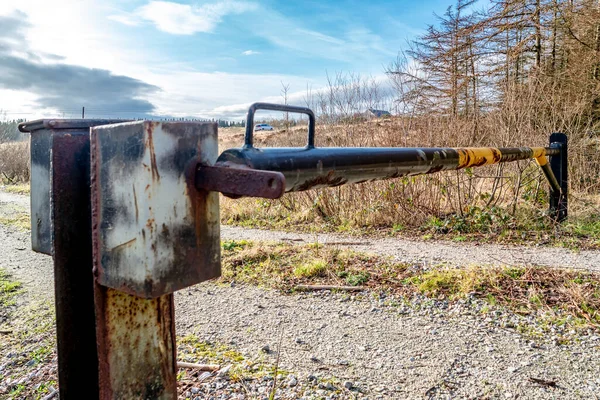 Staalkering op landweg in county Donegal - Ierland — Stockfoto