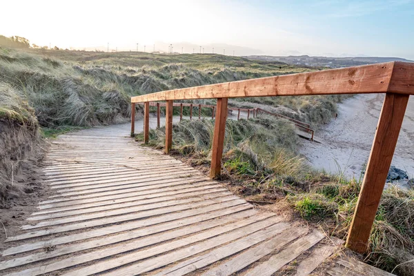 Way to Culdaff beach, Inishowen Peninsula. County Donegal - Ireland. — Stock Photo, Image