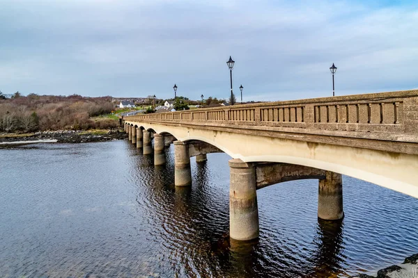 The bridge to Lettermacaward in County Donegal - Ireland — Stock Photo, Image