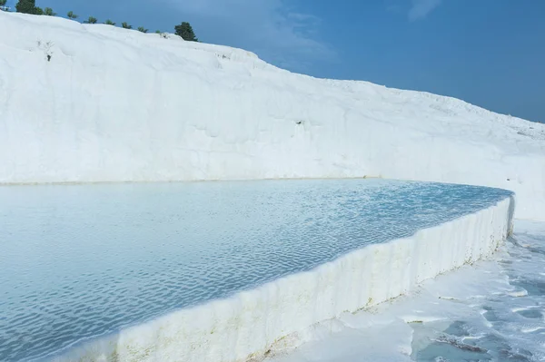 Travertinové terasy Pamukkale — Stock fotografie