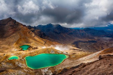 Yeni Zelanda'da geçiş Tongariro