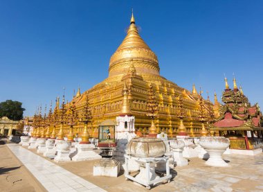 Shwezigon Pagoda Barma içinde