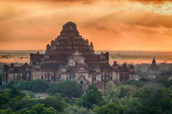 Pagodas in Bagan — Stock Photo, Image