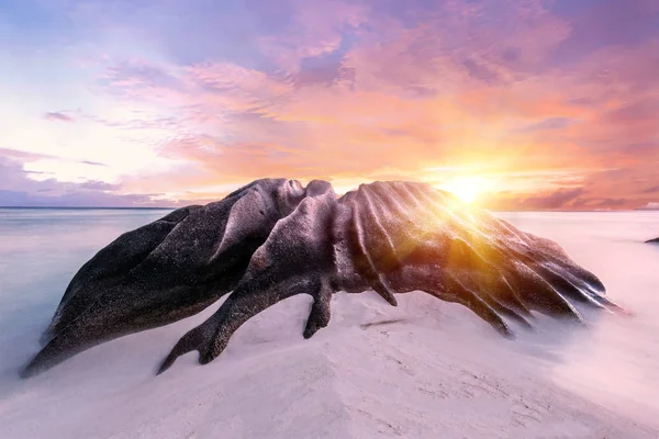 Fuente Anse d 'Argent en las Seychelles — Foto de Stock