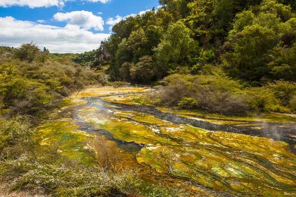 Geothermal river — Stock Photo, Image