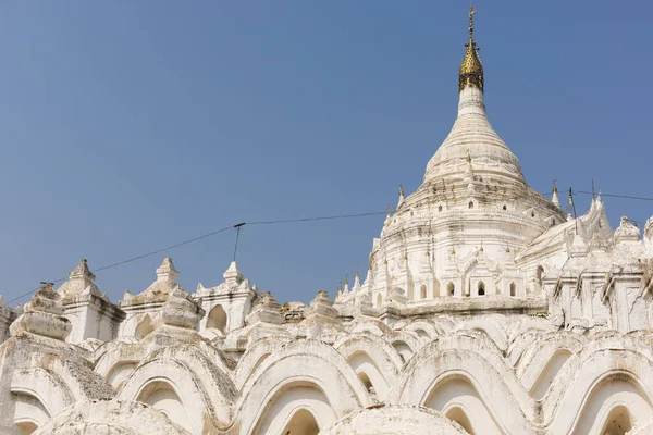 Hermosa Pagoda Blanca Hsinbyume Mingun Orilla Occidental Del Río Irrawaddy —  Fotos de Stock
