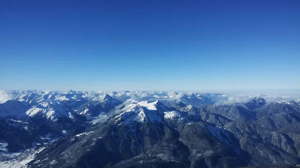 ドイツ最高峰ツークシュピッツェ山 — ストック写真