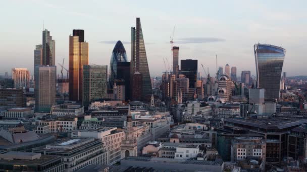 Létrehozó Lövés Emelkedett View Nap Éjszaka Gyorsított Üzleti Negyed London — Stock videók