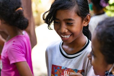 Bali, Endonezya - 16 Nisan 2020: Endonezya 'daki bir salgın sırasında insani yardım