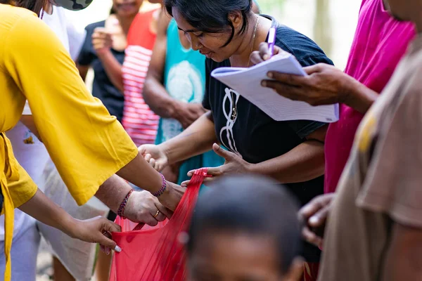 Bali Indonésie Dubna 2020 Humanitární Pomoc Při Pandemii Bali Indonésii — Stock fotografie