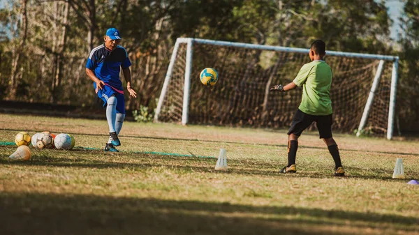 Bali Indonesia August 27Th 2019 Children Training Large Football Field — Stock Photo, Image