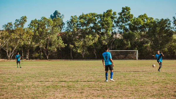 Bali Indonesia August 27Th 2019 Children Training Large Football Field — Stock Photo, Image