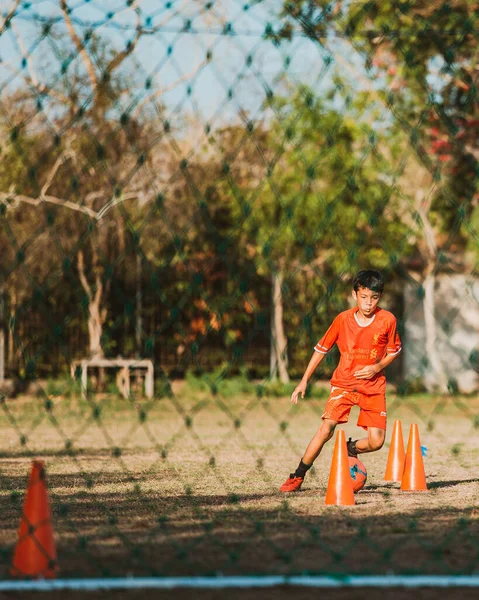 Bali Indonésia Agosto 2019 Treinamento Infantil Grande Campo Futebol Ilha — Fotografia de Stock