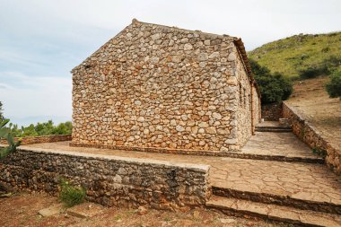 Doğa Rezervi Zingaro, Sicilya - Haziran 2019: Güzel müze vintage evi - Centro Visitatori Riserva Naturale Orientata dello Zingaro