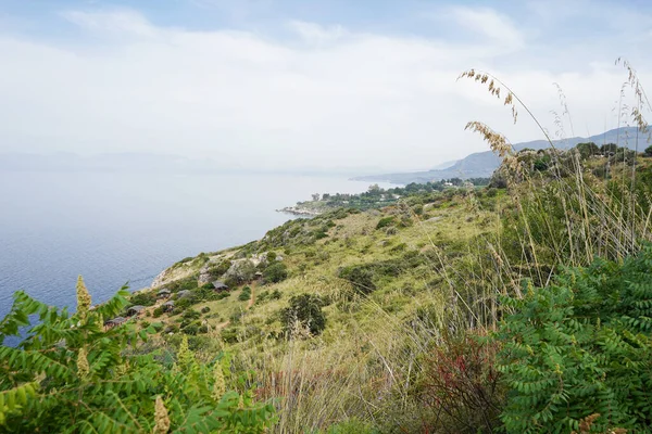 Sicilya 'daki Doğa Rezervi Zingaro' nun huzurlu manzarası