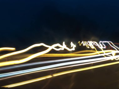 Araba gece manzaraları