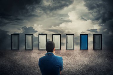 Bilinmeyene açılan kapı