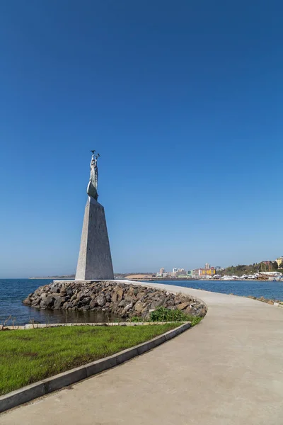 Estatua de San Nicolás en Nessebar —  Fotos de Stock