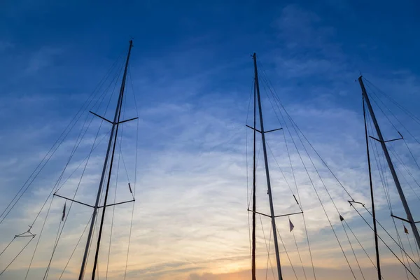 Mast di barche a vela — Foto Stock