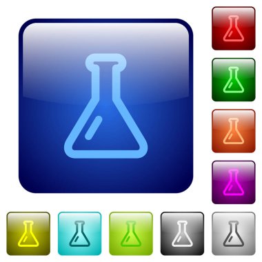 Boş şişeyi renkli kare düğmeler